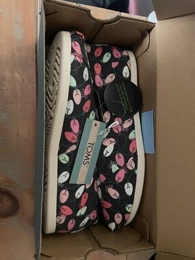 Toms Black Slip-On Sneakers with Pink and Mint Glow in the Dark Christmas Lights